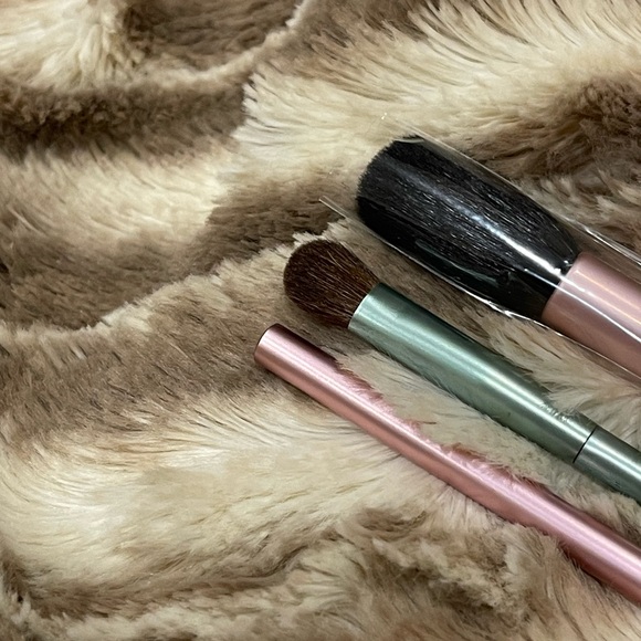 Mally Beauty Eyeshadow Face Makeup Brushes Brush Set - Picture 3 of 3